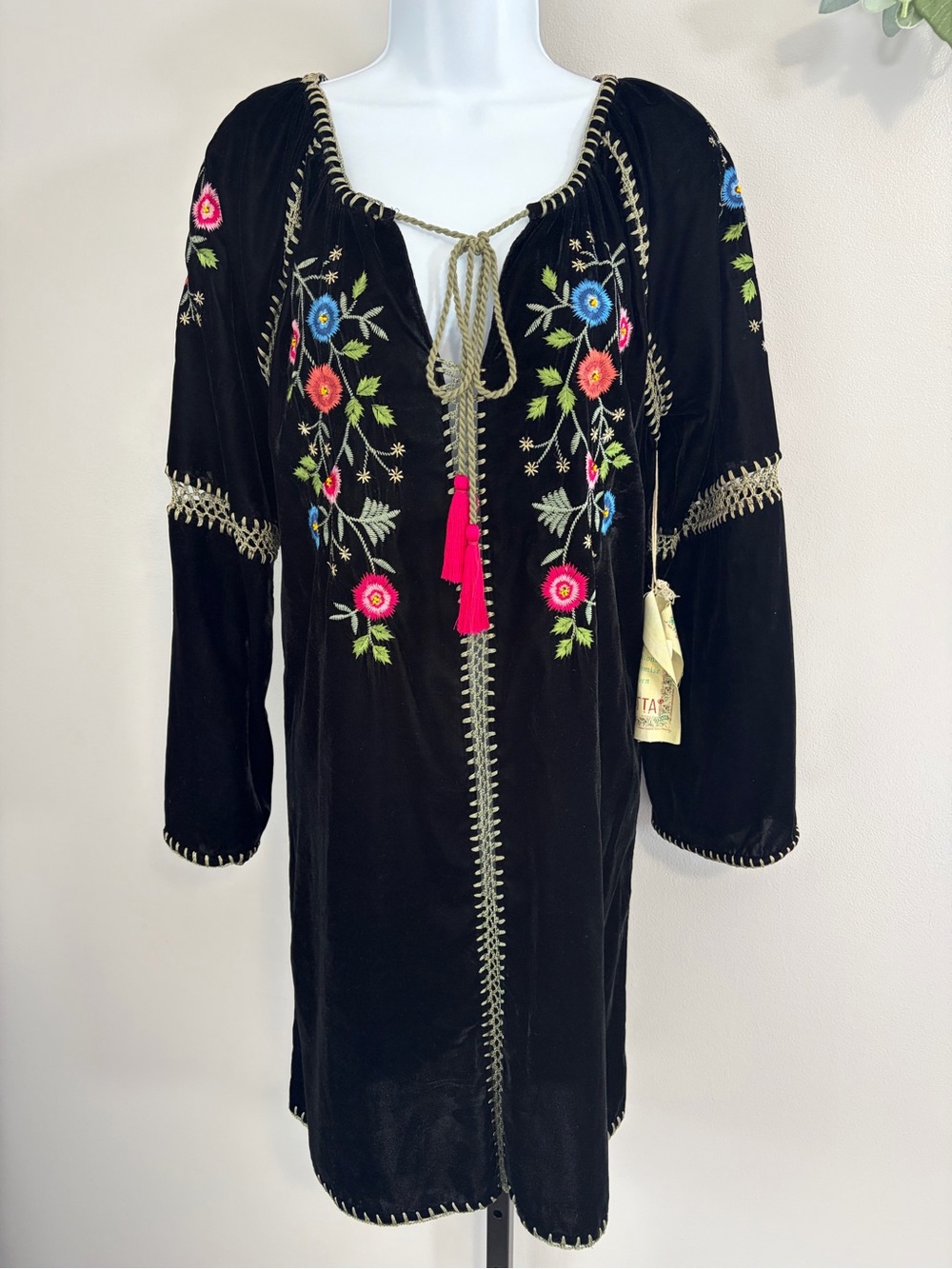 NWT Aratta Silent Journey- Statement Embroidery Velvet Dress- Black
